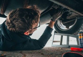 Car Mechanic Jobs in Canada – (Salary – $1260 Per Week)