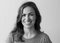 Lisa Brennan-Jobs Bio, Mother, Husband, Children & Net Worth