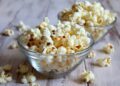 5 reasons why snacking between meals is good for you